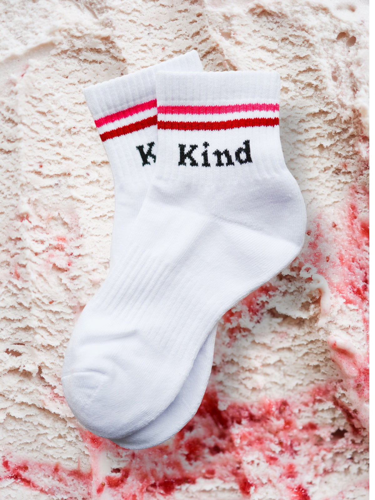 SHORTY CREW SOCKS